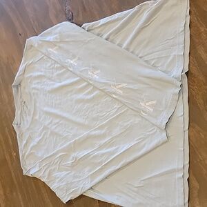 pale blue mens small long sleeve Calvin clean  tshirt w white print